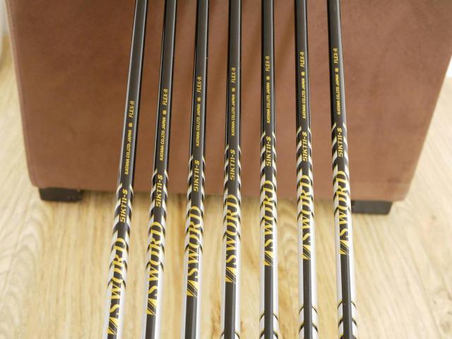 Iron set : Katana : ชุดเหล็ก Katana Sword LX-8 (ใบใหญ่ ตีง่าย) มีเหล็ก 6-Pw,Aw,Sw (7 ชิ้น) ก้านกราไฟต์ FLex R