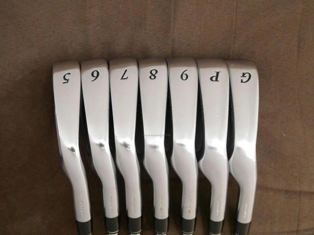 Iron set : Miura : ชุดเหล็ก Miura PP-9003 Passing Point (Forged) มีเหล็ก 5-Pw,Aw (7 ชิ้น) ก้านเหล็ก Dynamic Gold R200