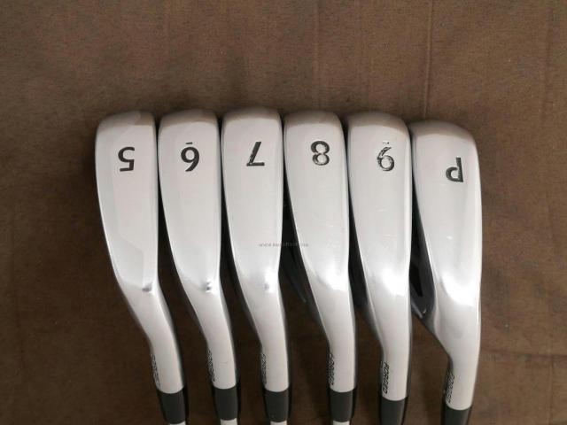 Iron set : Titleist : ชุดเหล็ก Titleist VG3 Type D Forged (ปี 2017 Japan Spec. ตีง่ายและไกลที่สุดของ Titleist) มีเหล็ก 5-Pw (6 ชิ้น) ก้านเหล็ก NS Pro ZELOS 8 Flex S