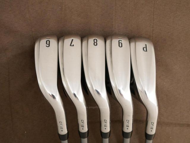 Iron set : Callaway : ชุดเหล็ก Callaway Rogue Star CF18 (ออกปี 2018 ตีง่าย ไกลมากๆ) มีเหล็ก 6-Pw (5 ชิ้น) ก้านกราไฟต์ Fujikura Speeder Evolution Flex SR