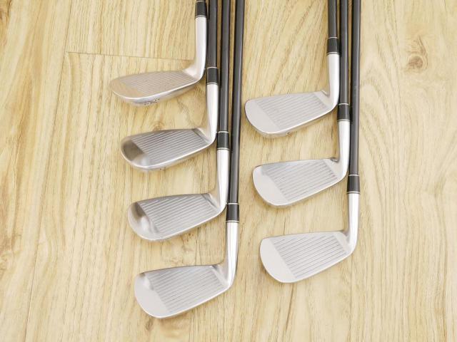 Iron set : Tourstage : ชุดเหล็ก Tourstage VIQ (Forged) มีเหล็ก 5-Pw,Aw (7 ชิ้น) ก้านกราไฟต์ Flex R