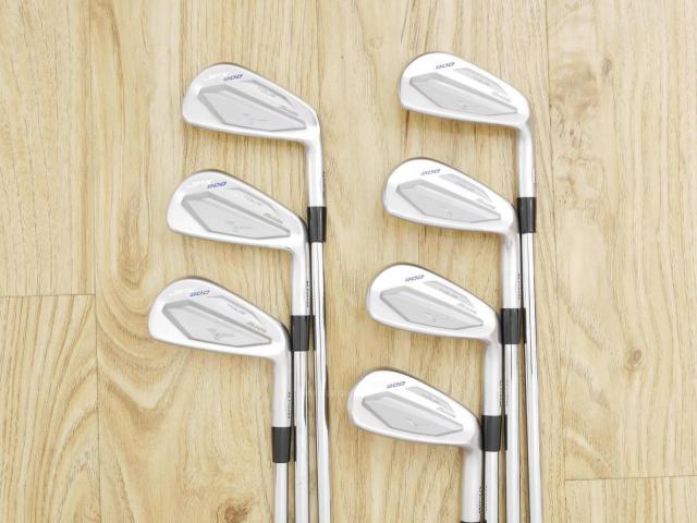 Iron set : Mizuno : ชุดเหล็ก Mizuno JPX 900 Tour Forged (นุ่มแน่นมากๆ) มีเหล็ก 4-Pw (7 ชิ้น) ก้านเหล็ก NS Pro 950 Flex R