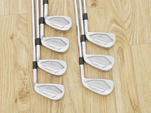 Iron set : Mizuno : ชุดเหล็ก Mizuno JPX 900 Tour Forged (นุ่มแน่นมากๆ) มีเหล็ก 4-Pw (7 ชิ้น) ก้านเหล็ก NS Pro 950 Flex R