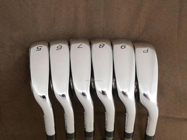 Iron set : Taylormade : ชุดเหล็ก Taylormade R7 XR (ใบใหญ่ ตีง่าย ไกล) มีเหล็ก 5-Pw (6 ชิ้น) ก้านเหล็ก GS75 R300