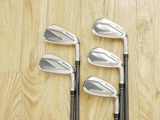 Iron set : Taylormade : ชุดเหล็ก Taylormade Stealth (ออกปี 2022 Japan Spec.) มีเหล็ก 6-Pw (5 ชิ้น) ก้านกราไฟต์ Mitsubishi Tensei TM60 Flex R