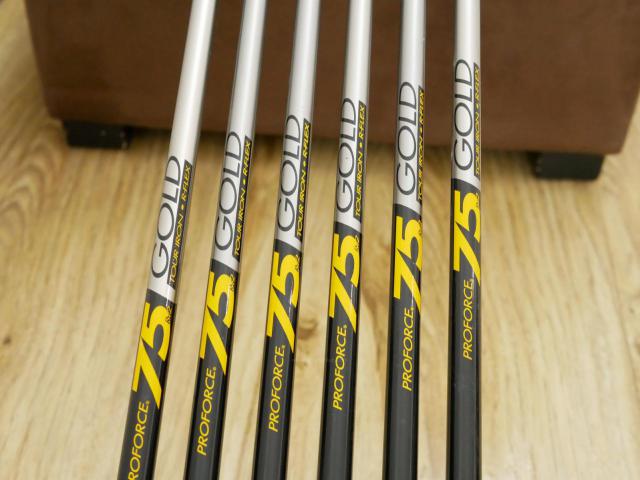 Iron set : Katana : ชุดเหล็ก Katana Voltio III Forged มีเหล็ก 5-Pw (6 ชิ้น) ก้านกราไฟต์ Proforce 75 Rv2 Gold Flex R