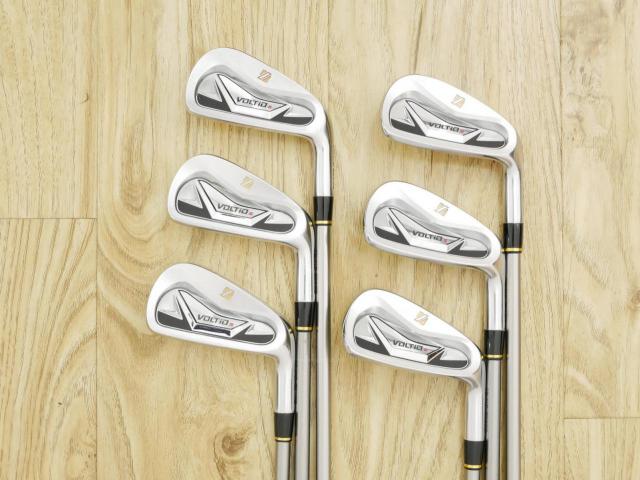 Iron set : Katana : ชุดเหล็ก Katana Voltio III Forged มีเหล็ก 5-Pw (6 ชิ้น) ก้านกราไฟต์ Proforce 75 Rv2 Gold Flex R