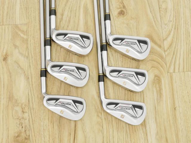 Iron set : Katana : ชุดเหล็ก Katana Voltio III Forged มีเหล็ก 5-Pw (6 ชิ้น) ก้านกราไฟต์ Proforce 75 Rv2 Gold Flex R