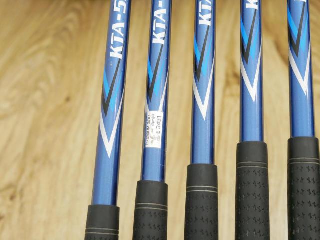 Iron set : Katana : ชุดเหล็ก Katana Sword V-Model (หน้าเด้ง) มีเหล็ก 7-Pw,Aw,Sw (6 ชิ้น) ก้านกราไฟต์ Flex R