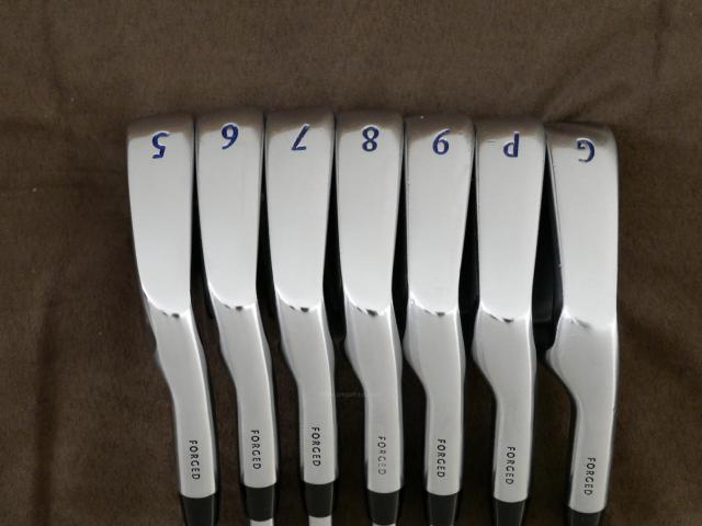 Iron set : Miura : ชุดเหล็ก Miura CB-301 Forged (ออกปี 2020 นุ่มมากๆๆ) มีเหล็ก 5-Pw,Aw (7 ชิ้น) ก้านเหล็ก Flex S