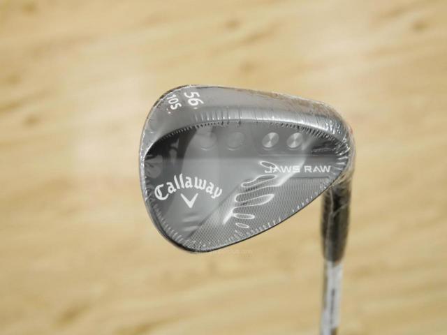 Wedge : Callaway : **ของใหม่ ยังไม่แกะพลาสติก** Wedge Callaway JAWS RAW (รุ่นใหม่ ปี 2023) Loft 56 ก้านเหล็ก Dynamic Gold S200