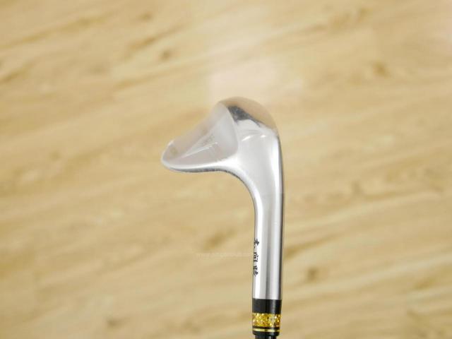 Wedge : Other : **ของใหม่ ยังไม่แกะพลาสติก** Wedge Mutsumi Honma MH280W CNC Milled Loft 52 ก้านกราไฟต์ Wedge Flex