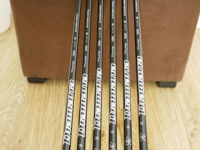 Iron set : Taylormade : ชุดเหล็ก Taylormade P770 Forged (รุ่นล่าสุด ปี 2023 นุ่ม แน่น)  มีเหล็ก 5-Pw (6 ชิ้น) ก้านกราไฟต์ Mitsubishi Diamana Thump i95 Flex S