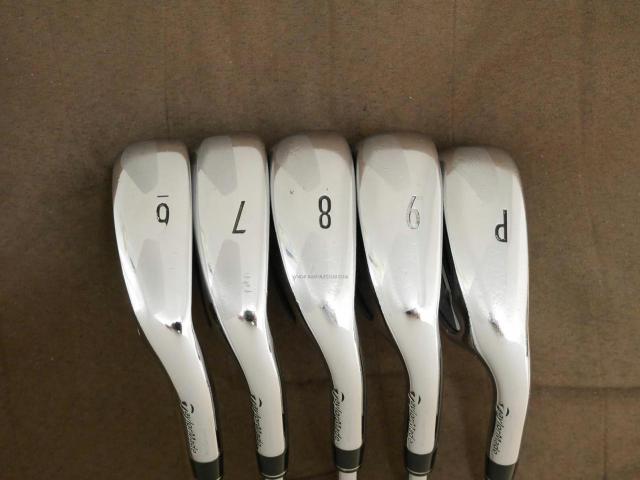 Iron set : Taylormade : ชุดเหล็ก Taylormade Gloire (รุ่นท๊อปสุด Japan Spec. ใบใหญ่ ตีง่าย ไกล) มีเหล็ก 6-Pw (5 ชิ้น) ก้านเหล็ก NS Pro 850 Flex R