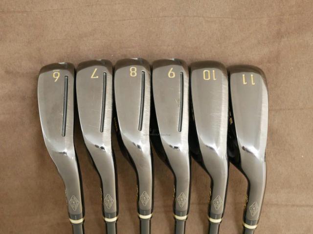 Iron set : Honma : ชุดเหล็ก Honma Beres Black Forged (รุ่นล่าสุด ปี 2022 สวยมากๆ) มีเหล็ก 6-11 (6 ชิ้น เทียบเท่า 5-Pw) ก้าน ARMRQ MX Flex R