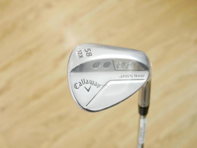 Wedge : Callaway : **ของใหม่ ยังไม่แกะพลาสติก** Wedge Callaway JAWS RAW (รุ่นใหม่ ปี 2023) Loft 58 ก้านเหล็ก Dynamic Gold S200