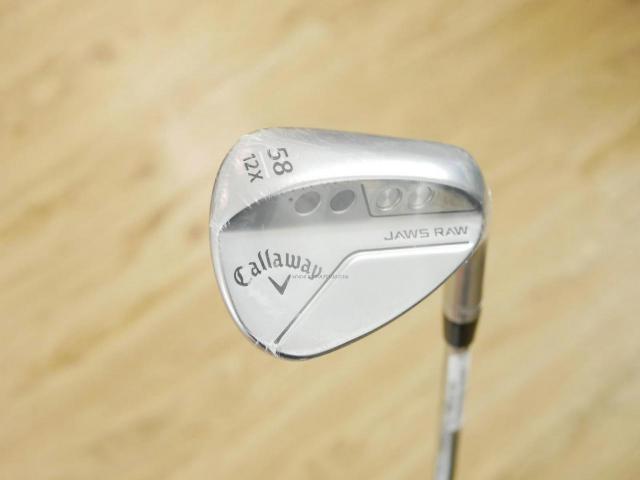 Wedge : Callaway : **ของใหม่ ยังไม่แกะพลาสติก** Wedge Callaway JAWS RAW (รุ่นใหม่ ปี 2023) Loft 58 ก้านเหล็ก Dynamic Gold S200