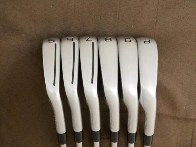 Iron set : Taylormade : ชุดเหล็ก Taylormade P790 (ตัวท้อปสุด ล่าสุด ปี 2023 Japan Spec.) มีเหล็ก 5-Pw (6 ชิ้น) ก้านเหล็ก NS Pro Modus 105 Flex S